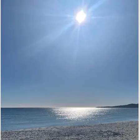 Affittacamere A Due Passi Dal Mare Frühstückspension